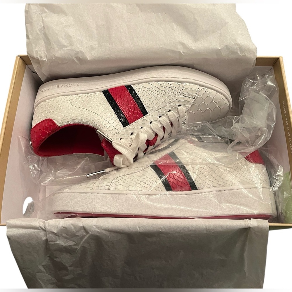 Michael Kors NWT Irving stripe lace up leather Sneakers - Picture 4 of 6